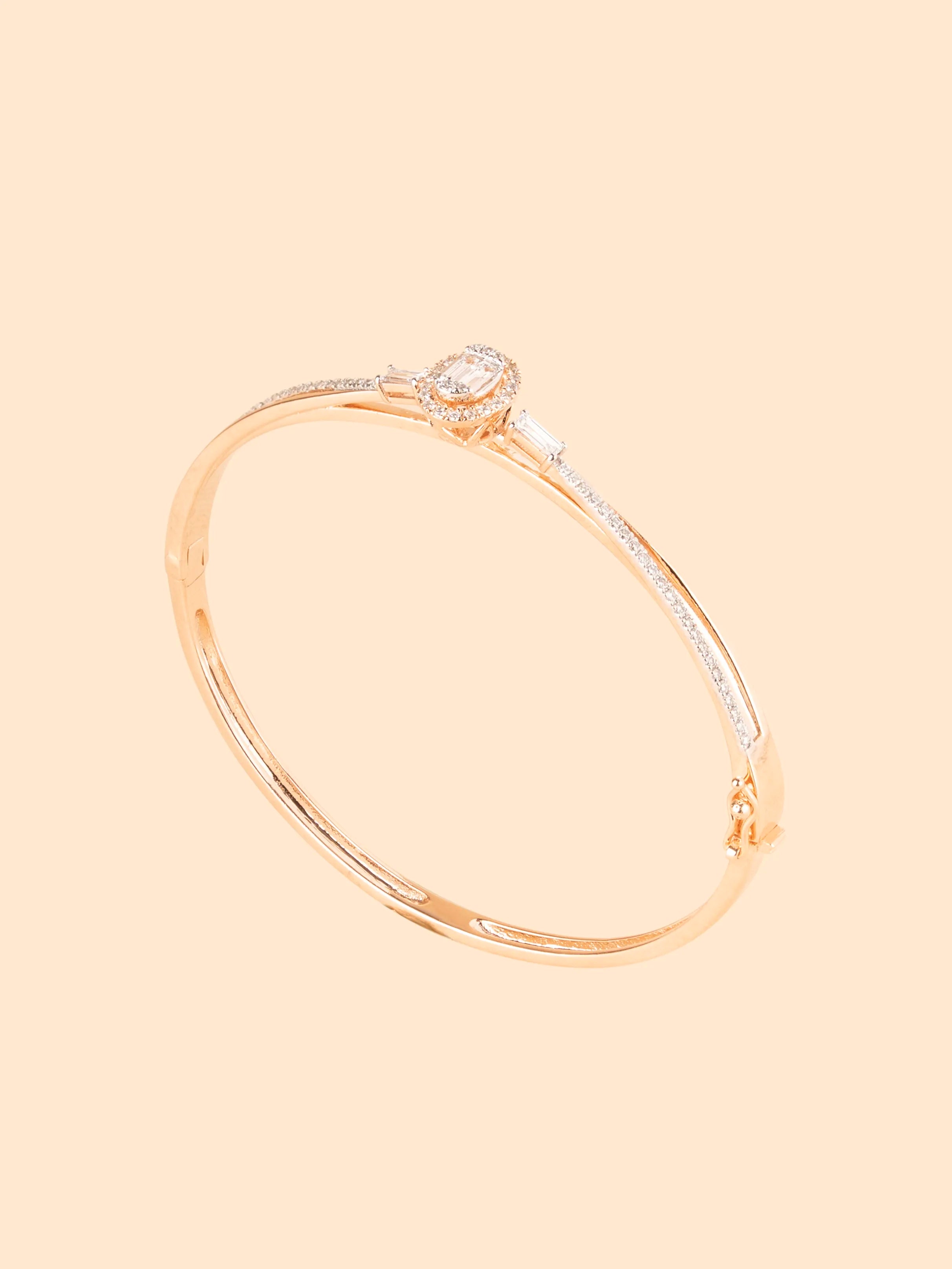 The Aurelia Oval Bracelet