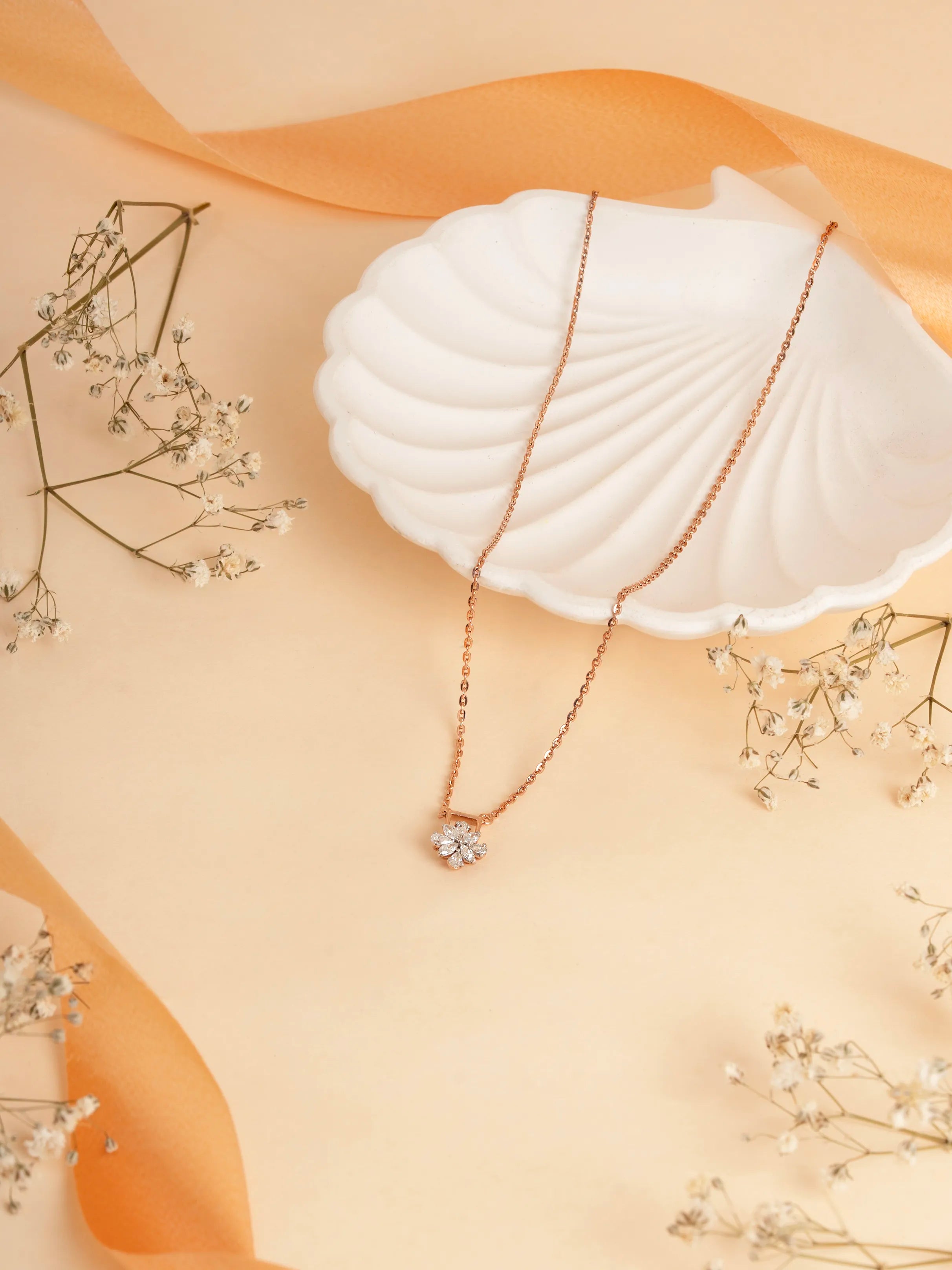 The Sparkling Petals Necklace